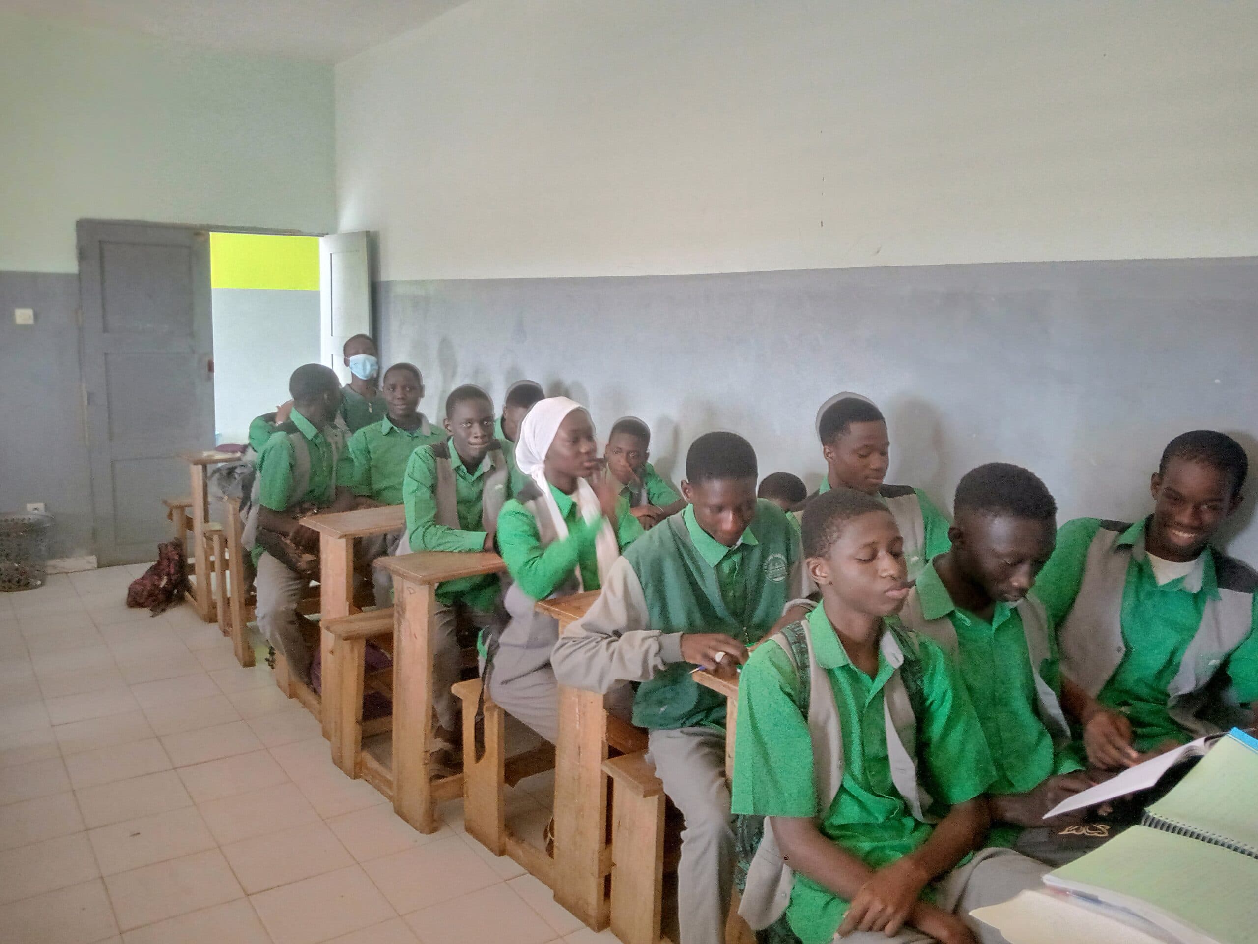 Enseignement moyen et secondaire